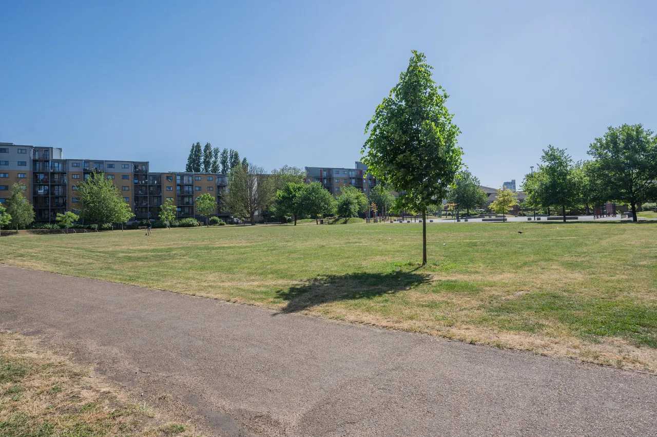 Flat 16, Lacewood Apartments, LONDON, photo 5