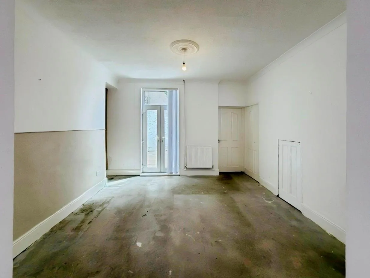 Caebricks Road, Cwmbwrla, Swansea, SA5 8NS, GB, photo 5
