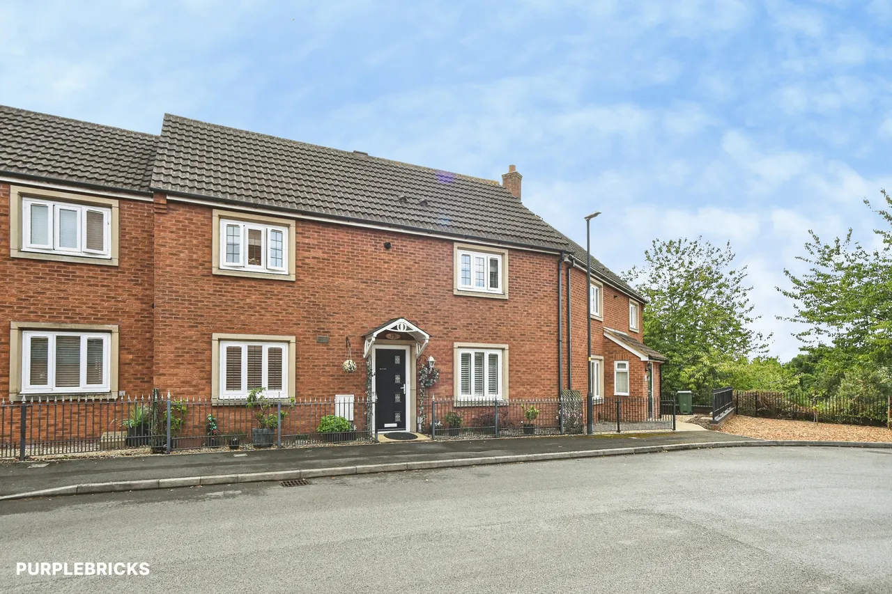 3 bed house for sale, Thresher Drive, Swindon, SN25