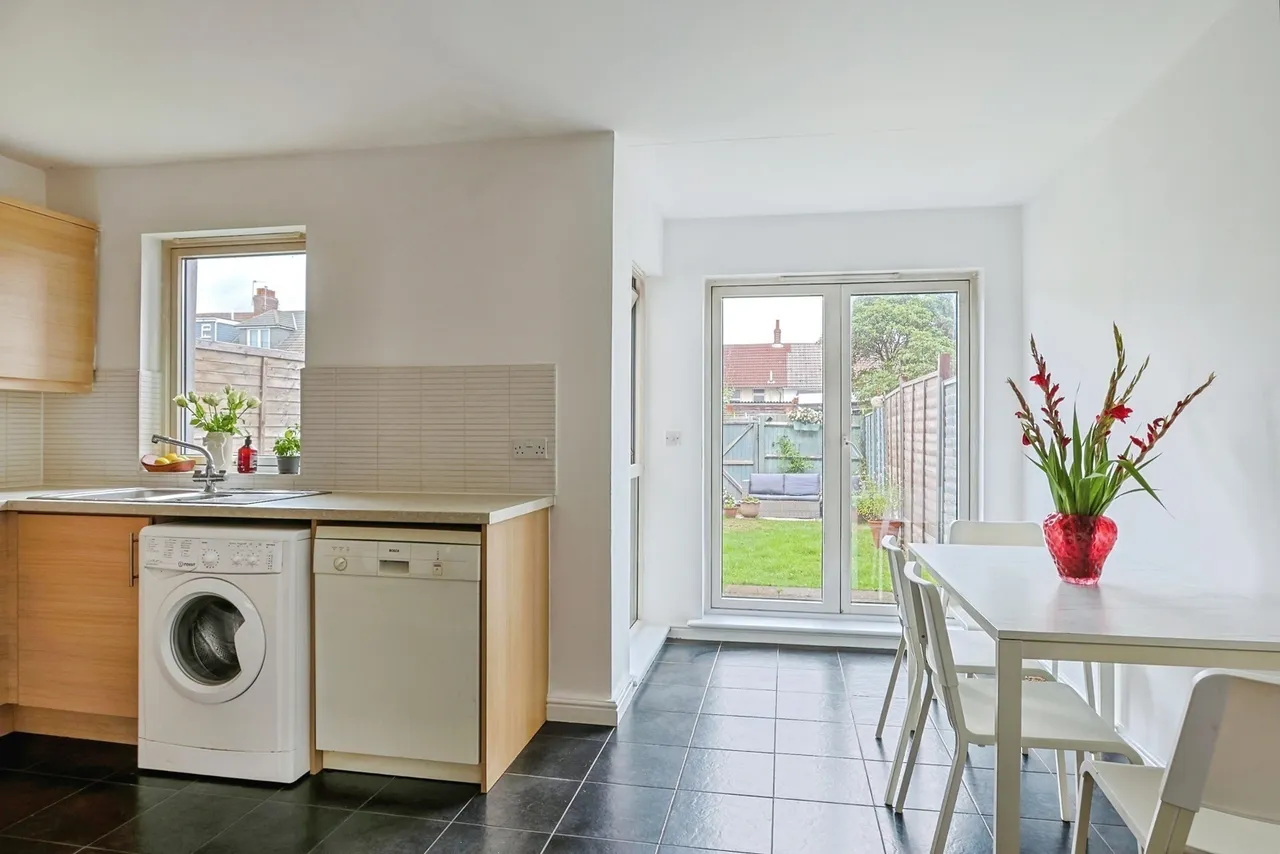 Broomhill Way, Poole, BH15, photo 4