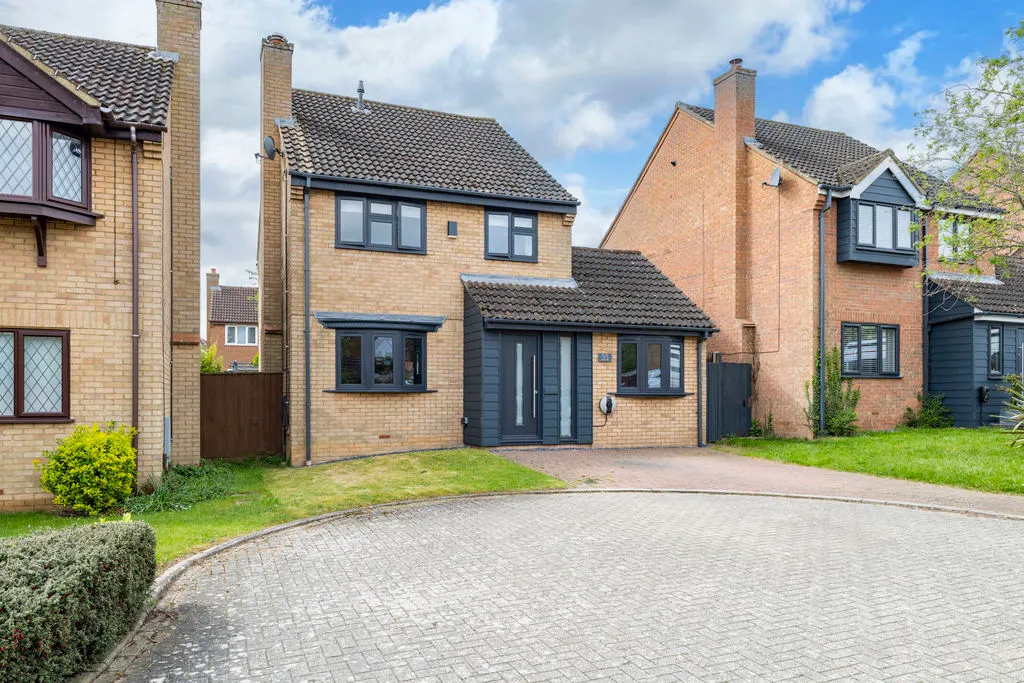 4 bed house for sale, Trafalgar Avenue, Bletchley, MK3