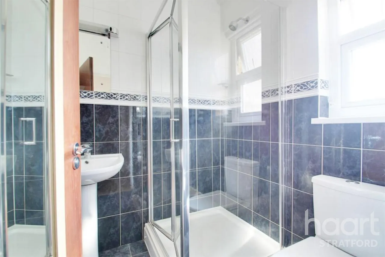 Earlham Grove, Forest Gate, E7, photo 4
