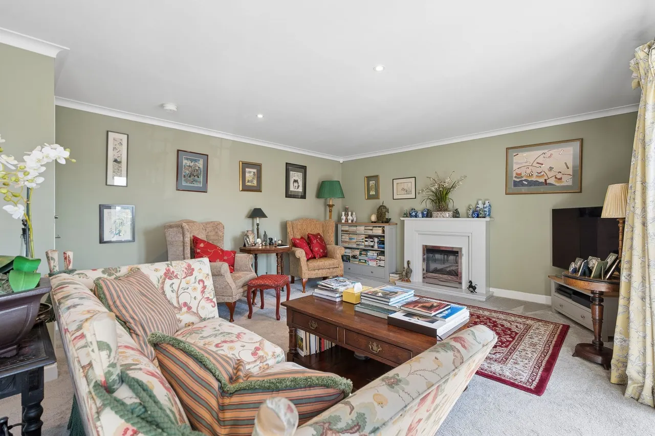 Jersey Close, Macclesfield, photo 11