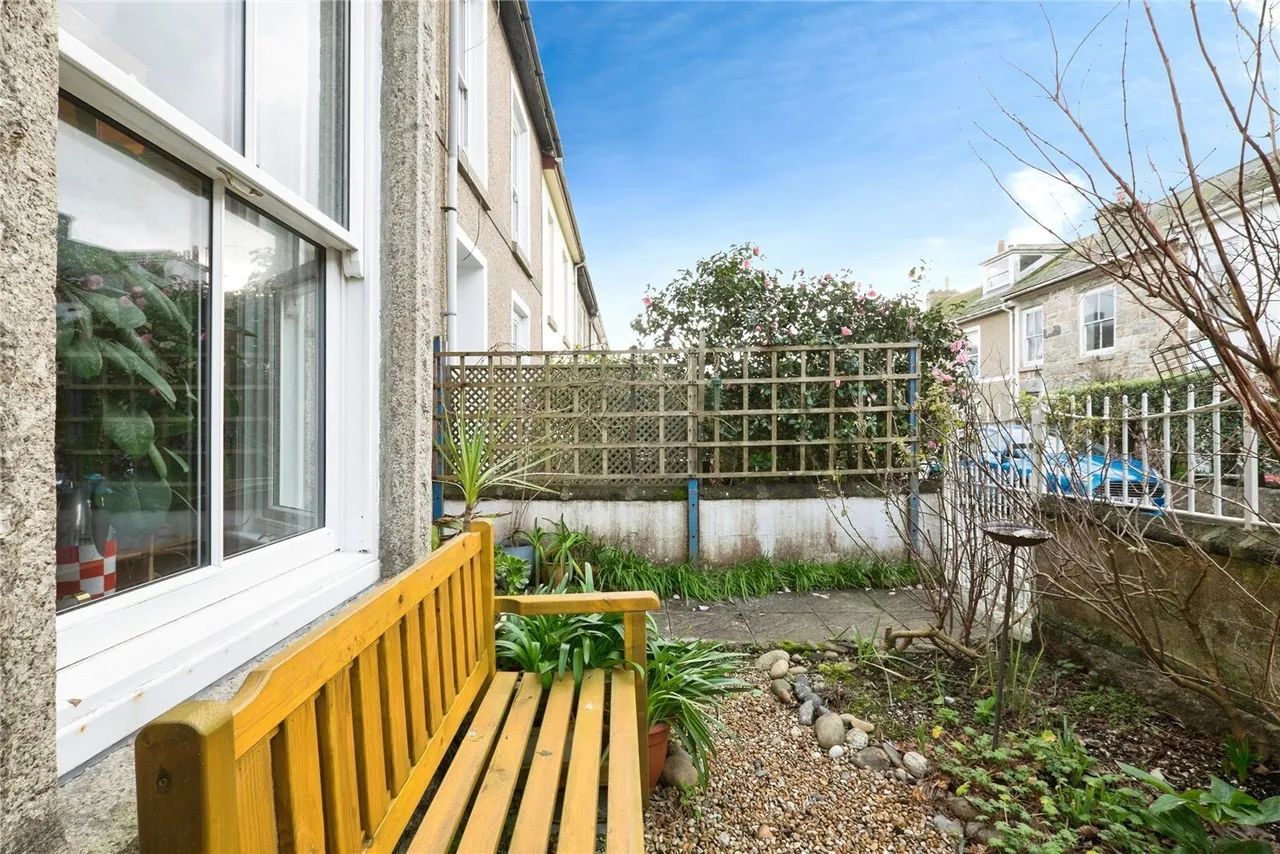 Redinnick Terrace, Penzance, TR18, photo 14