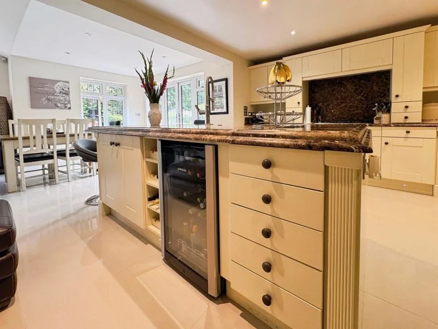 Catesby Gardens, Yateley, GU46, photo 15