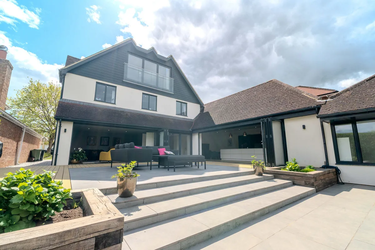 5 bed house for sale, Shefford Road, Clifton Shefford, SG17