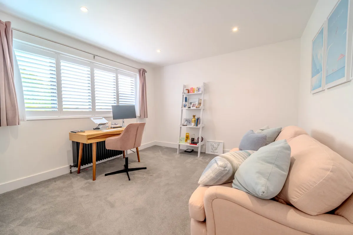 Shefford Road, Clifton Shefford, SG17, photo 33