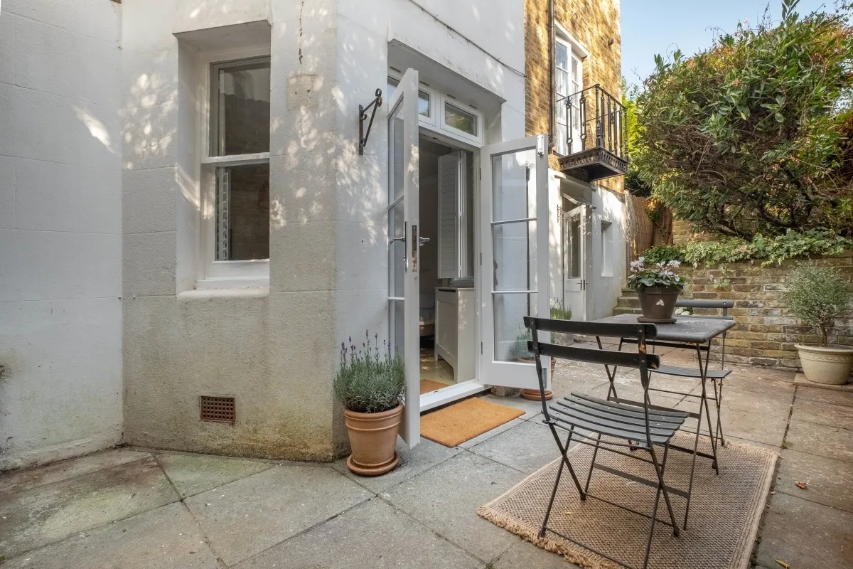 Maple Road, London, KT6, photo 12