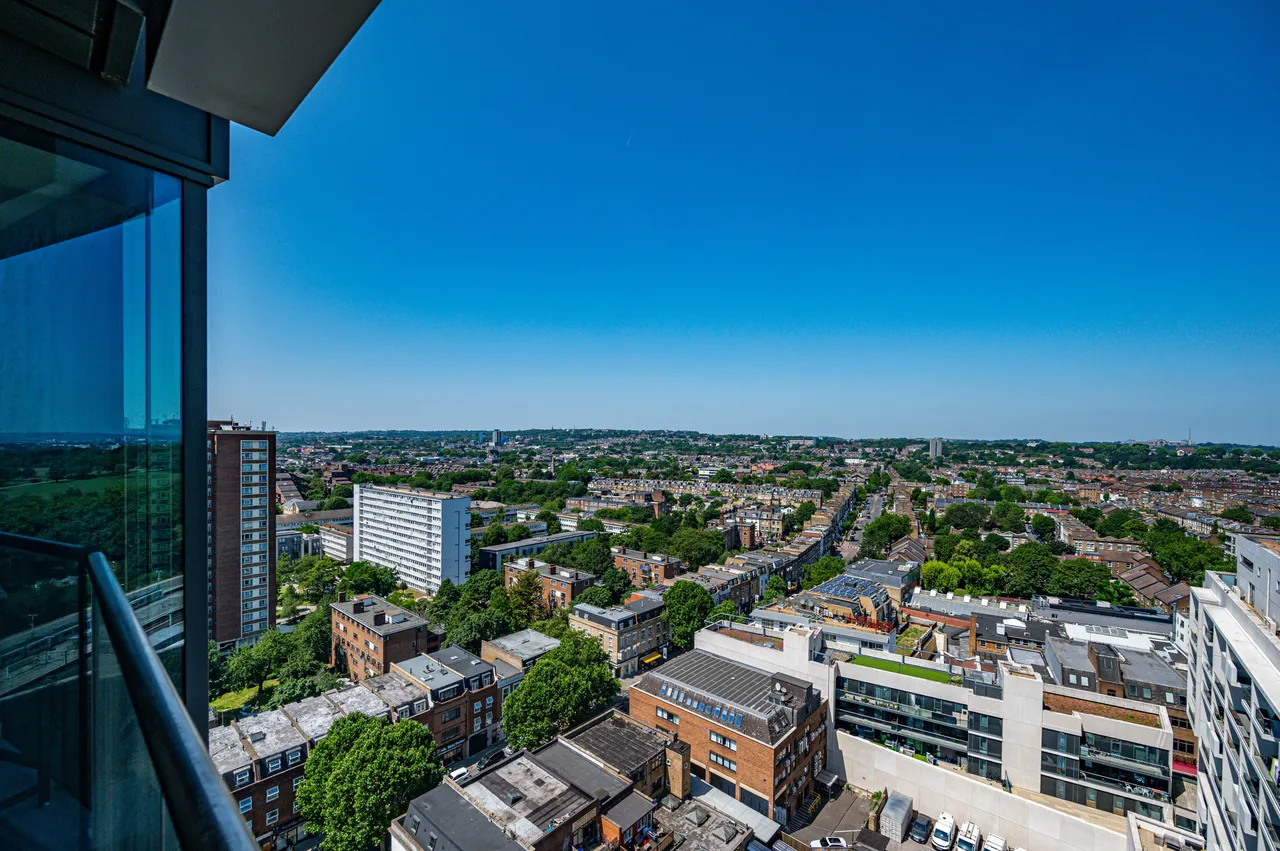 London, N4, photo 9