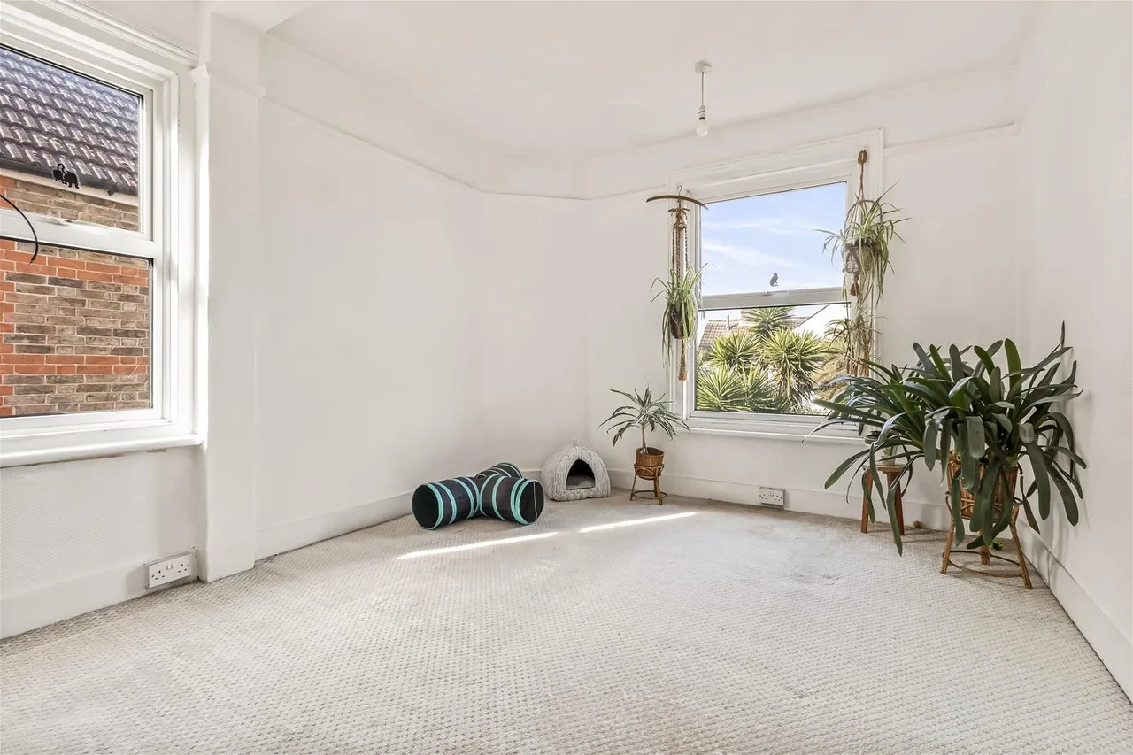 St. Matthews Road, Worthing, photo 13