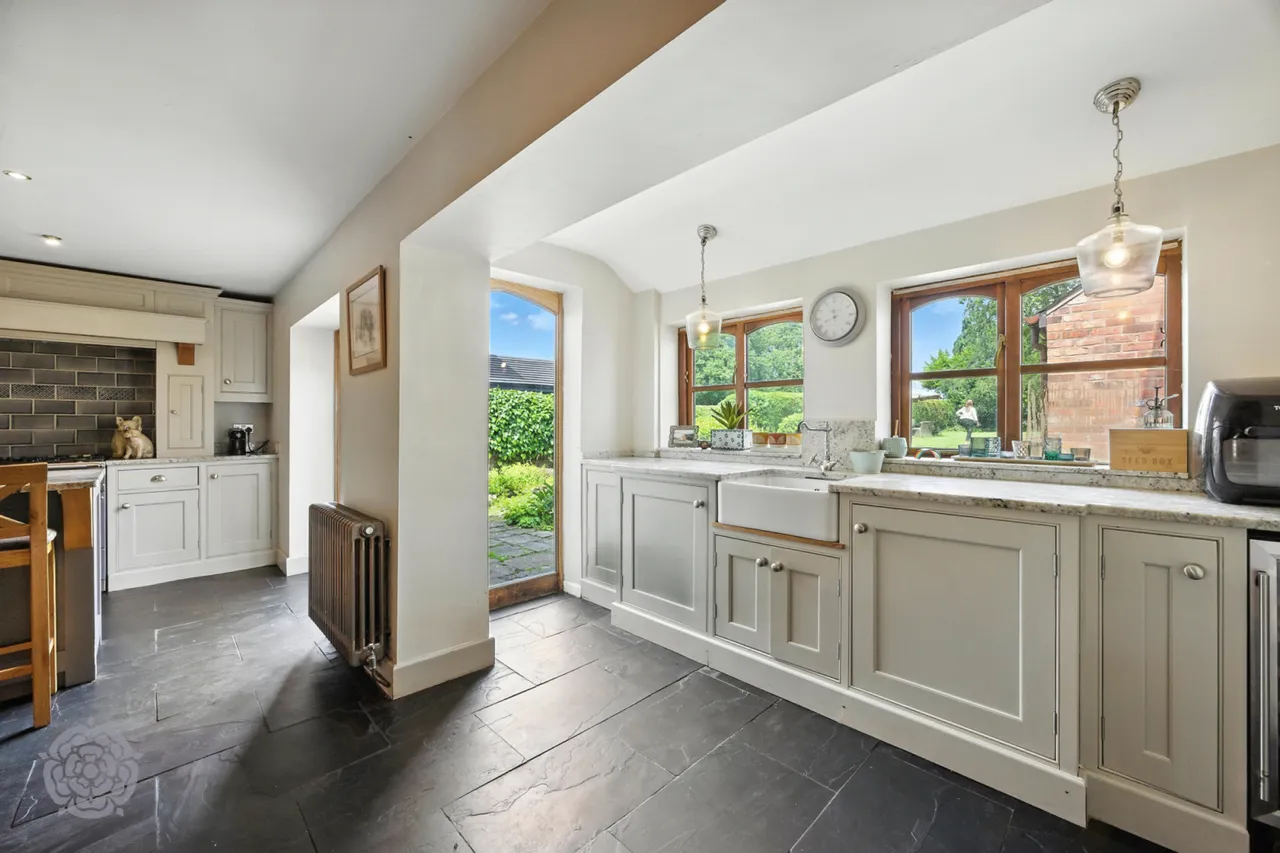 Oak Tree Farm, 11 Lord Street, Croft, Warrington, WA3 7DB, photo 14