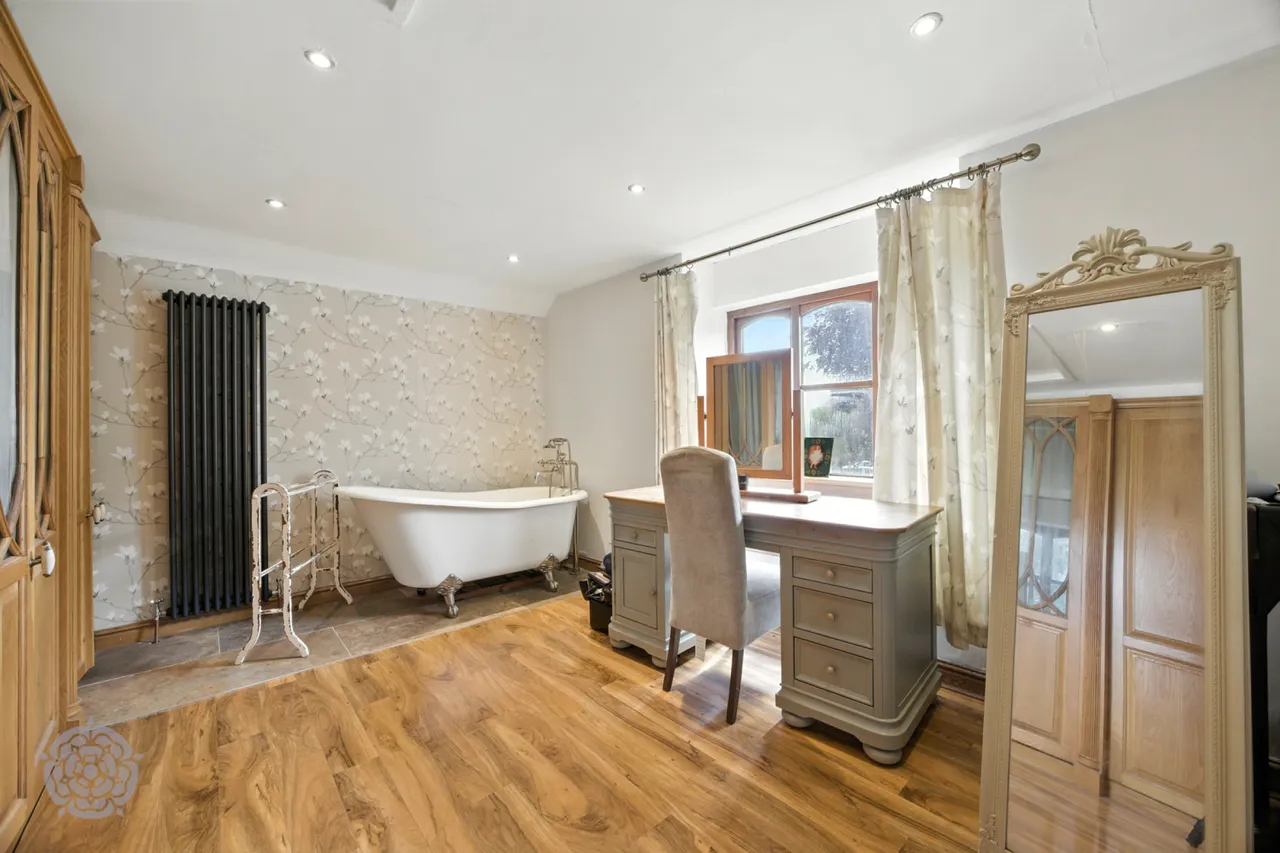 Oak Tree Farm, 11 Lord Street, Croft, Warrington, WA3 7DB, photo 21