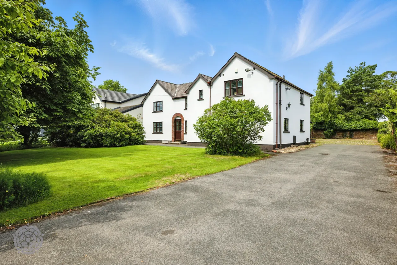 Oak Tree Farm, 11 Lord Street, Croft, Warrington, WA3 7DB, photo 40