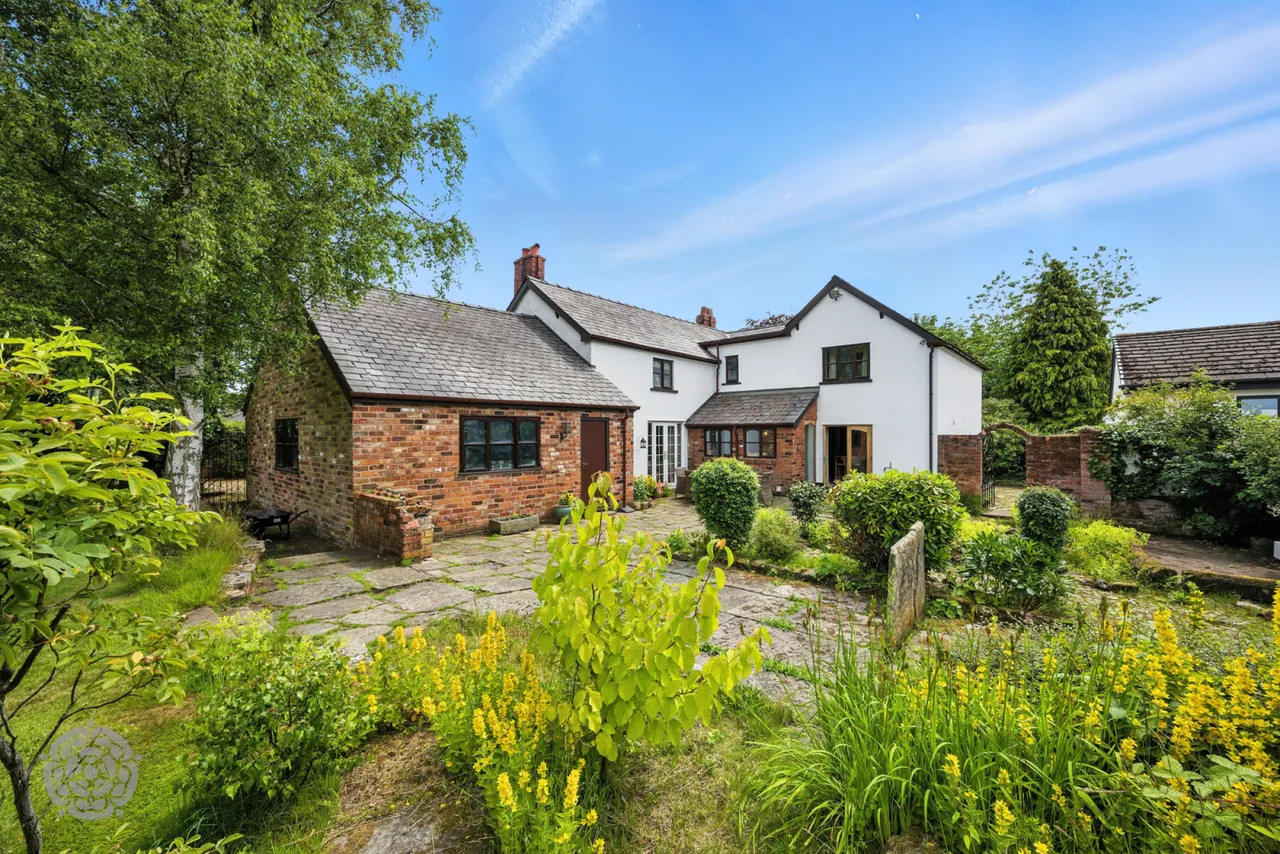 Oak Tree Farm, 11 Lord Street, Croft, Warrington, WA3 7DB, photo 31