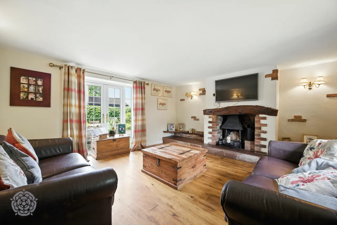 Oak Tree Farm, 11 Lord Street, Croft, Warrington, WA3 7DB, photo 9