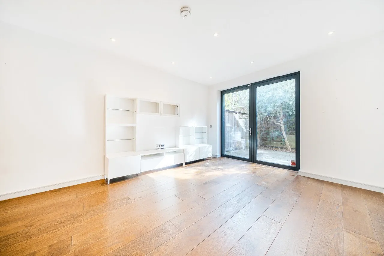 Hawthorne Crescent, Greenwich, SE10, photo 15