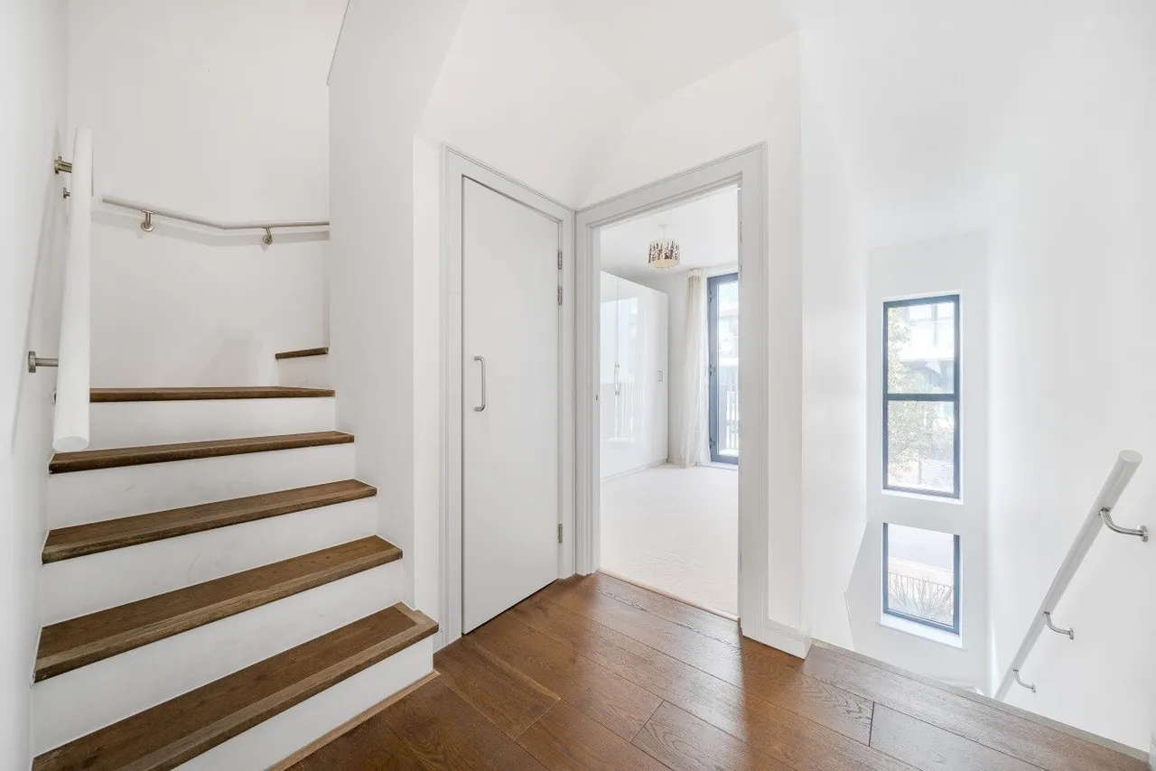 Hawthorne Crescent, Greenwich, SE10, photo 21
