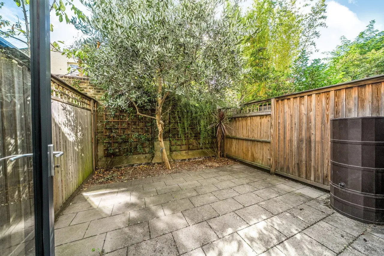 Hawthorne Crescent, Greenwich, SE10, photo 5