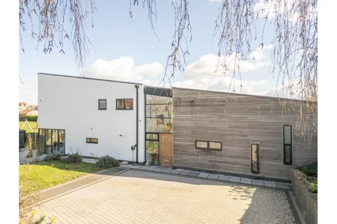 Top Road, Doncaster, DN3, photo 10