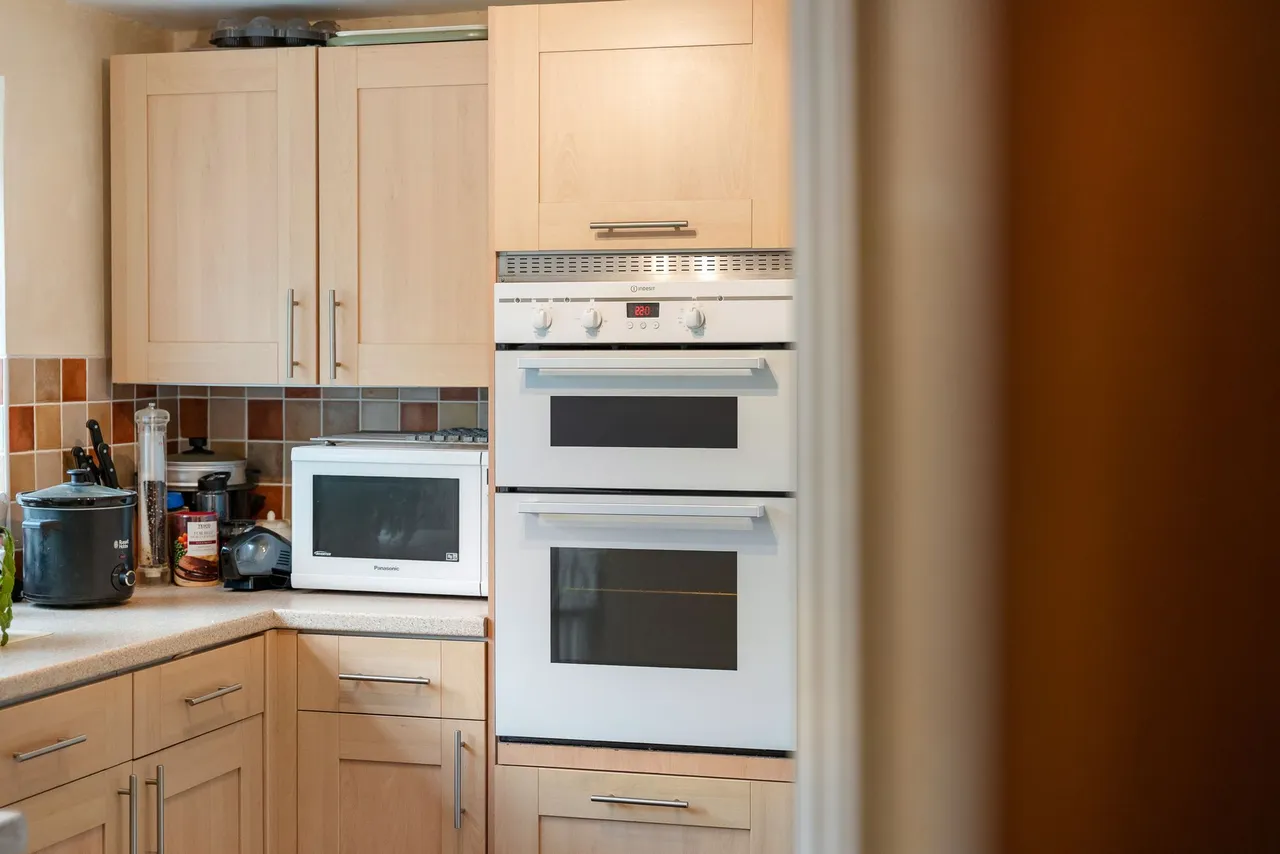 Rawlinson Crescent, Liverpool, L26, photo 4