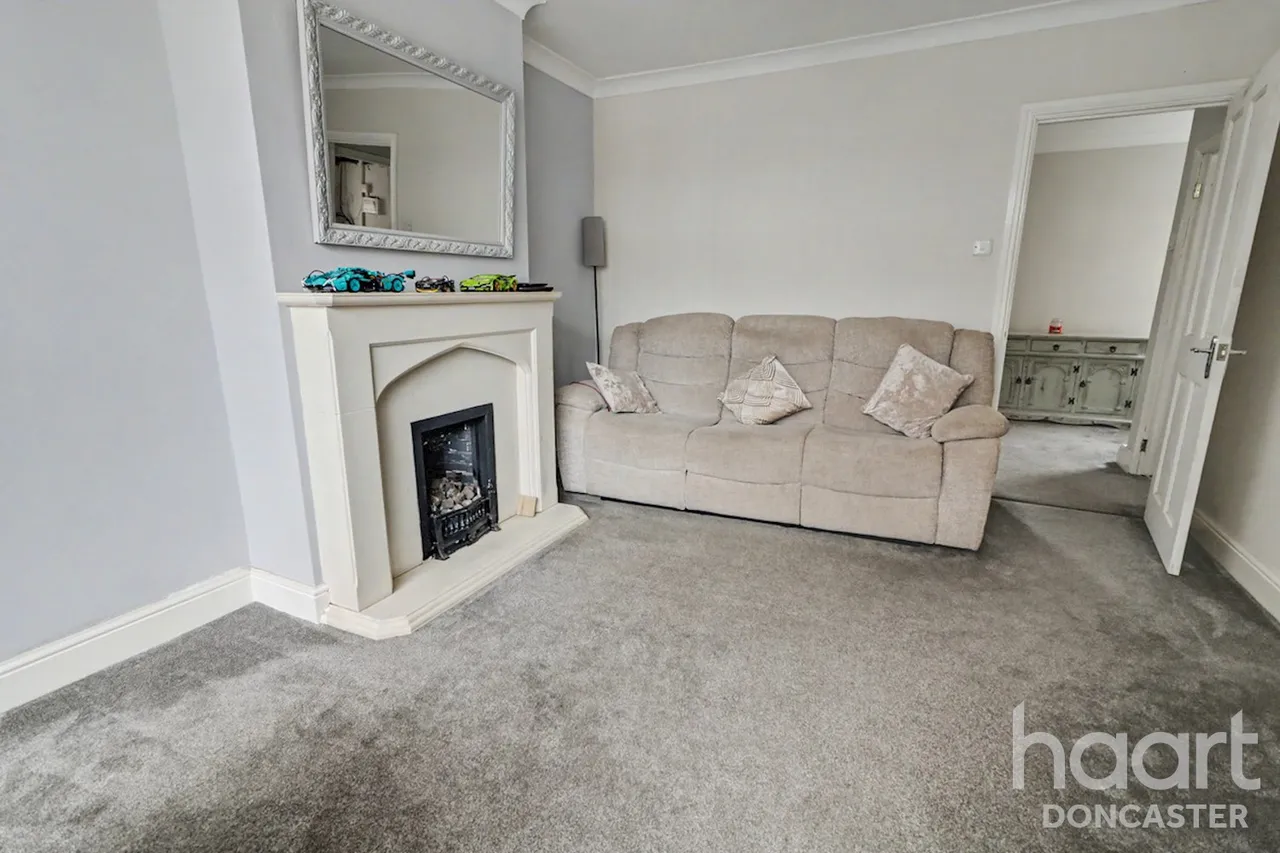 Dundas Road, Wheatley, DN2, photo 2