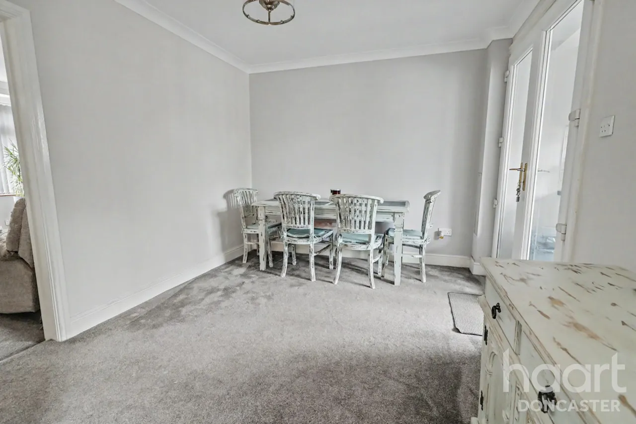 Dundas Road, Wheatley, DN2, photo 7