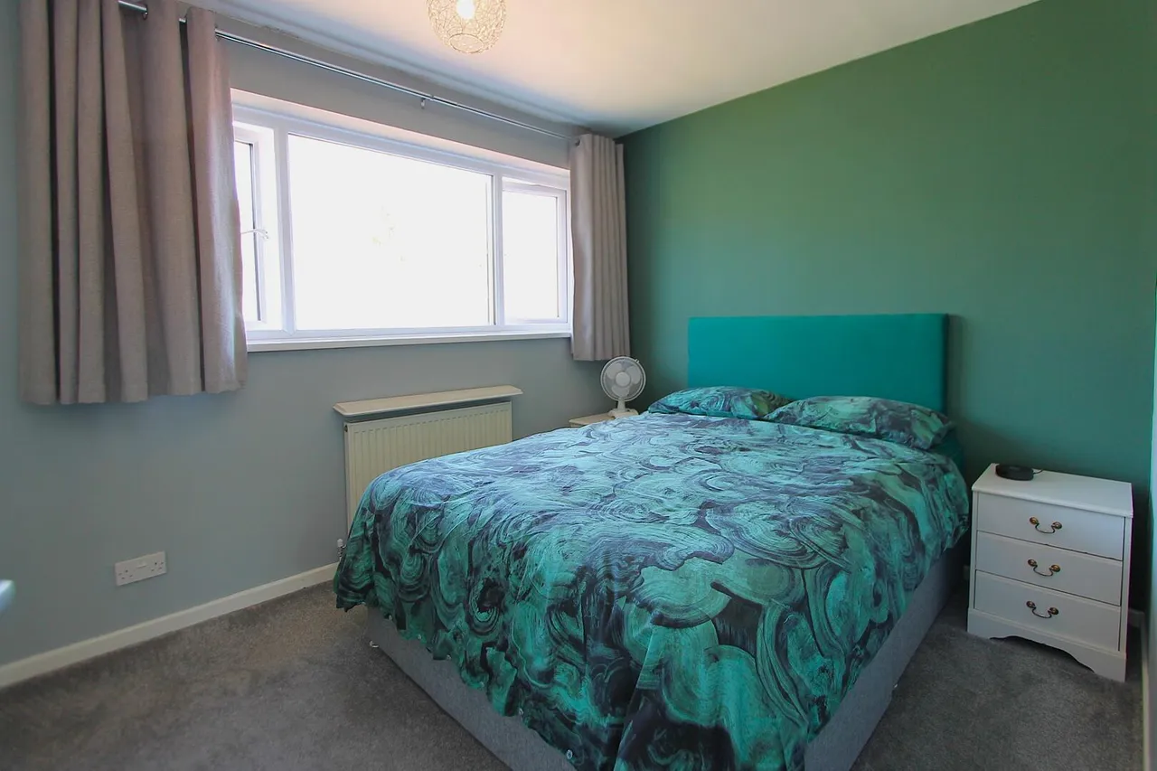 Beaulieu Close, Kidderminster, photo 8