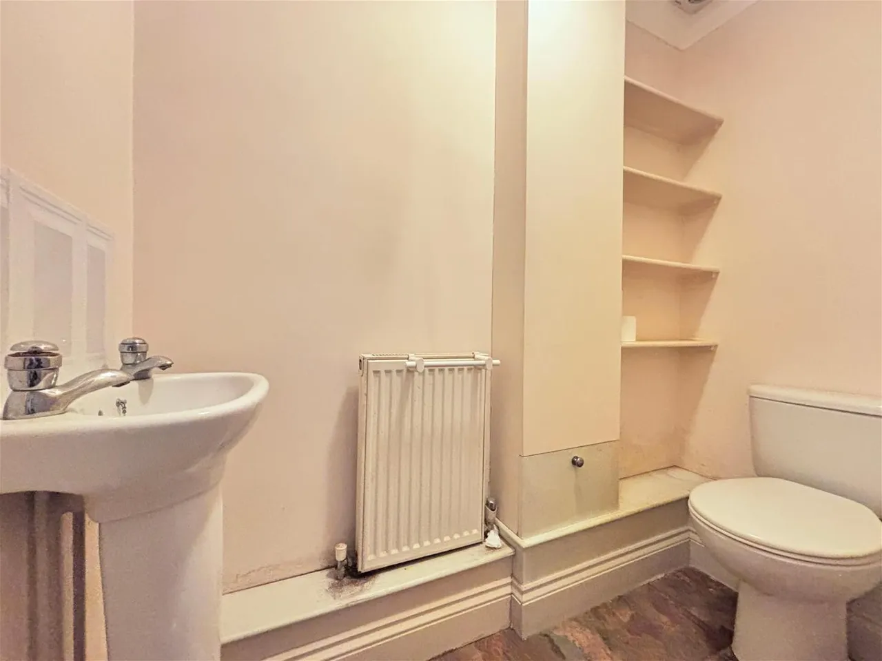 Hayes Lane, Horsham, West Sussex RH13 0SQ, photo 10