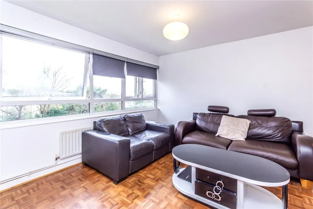 Furze Court, Ashburton Road, Croydon, CR0, photo 3