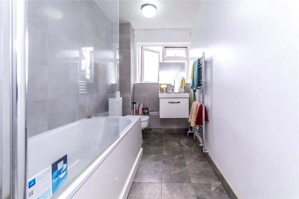 Furze Court, Ashburton Road, Croydon, CR0, photo 8