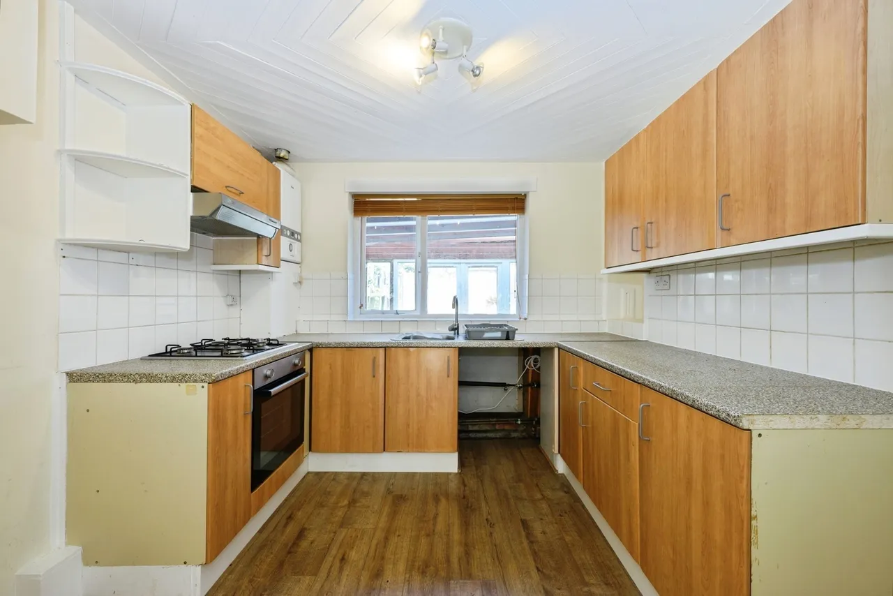 3 bed house for sale, Thornton Road, Carshalton, SM5