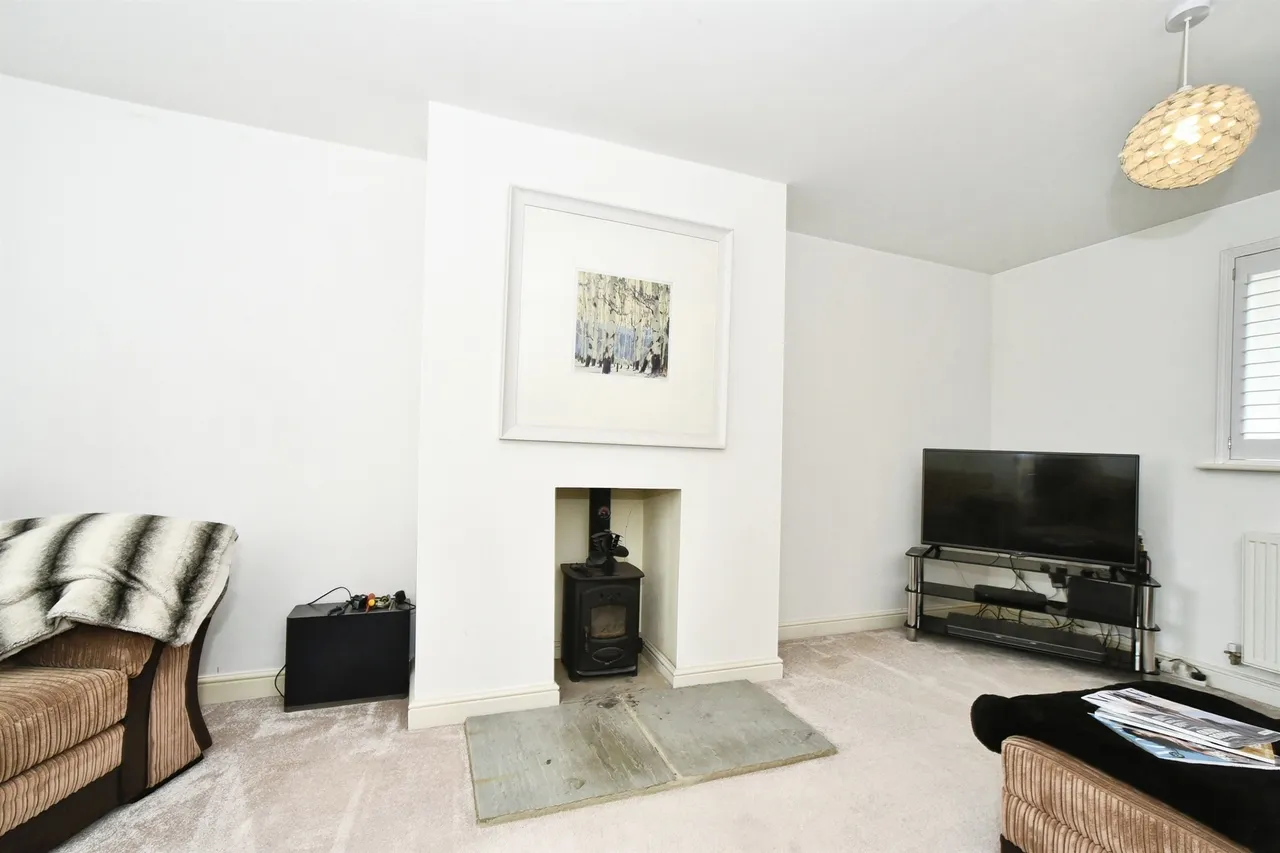 St. Marys Road, Market Lavington, SN10, photo 4