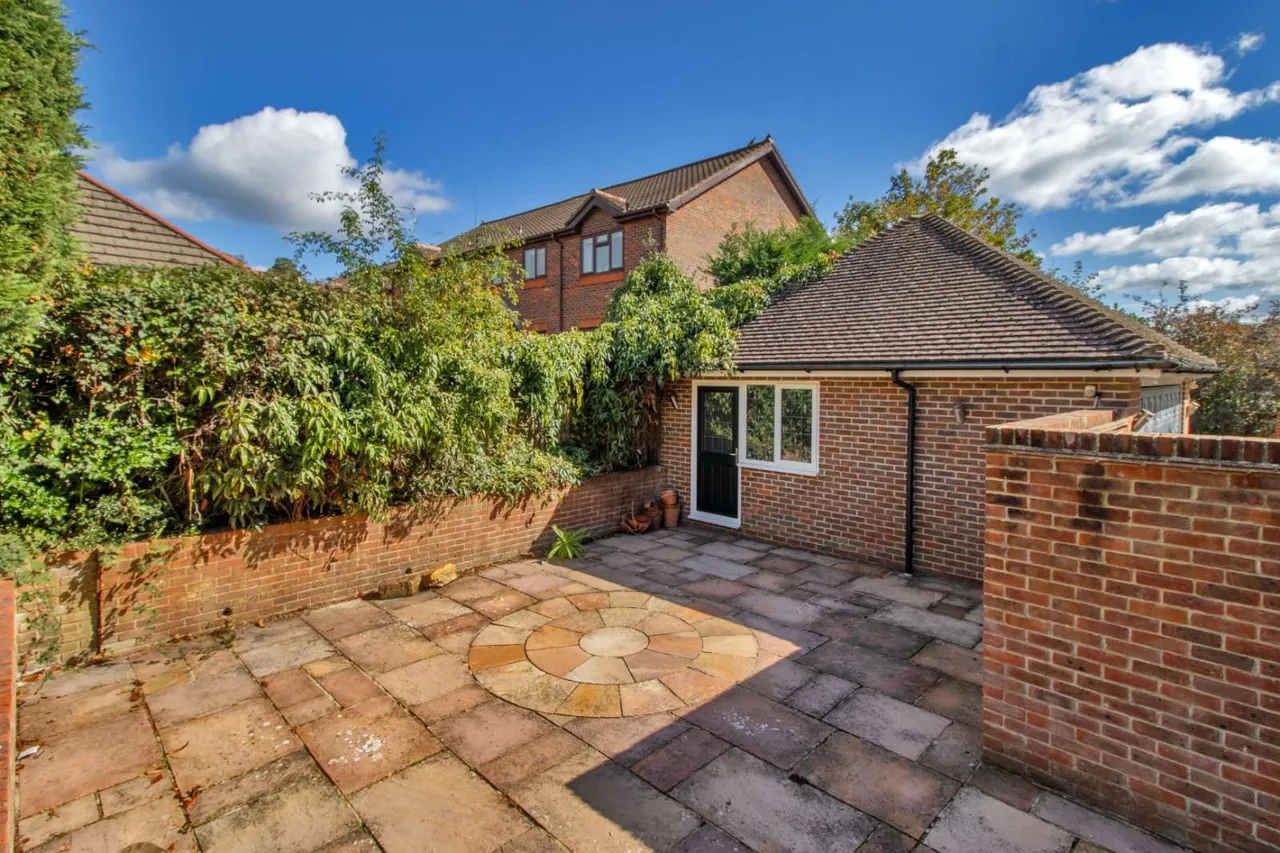 Park Road, Heathfield, TN21, photo 29