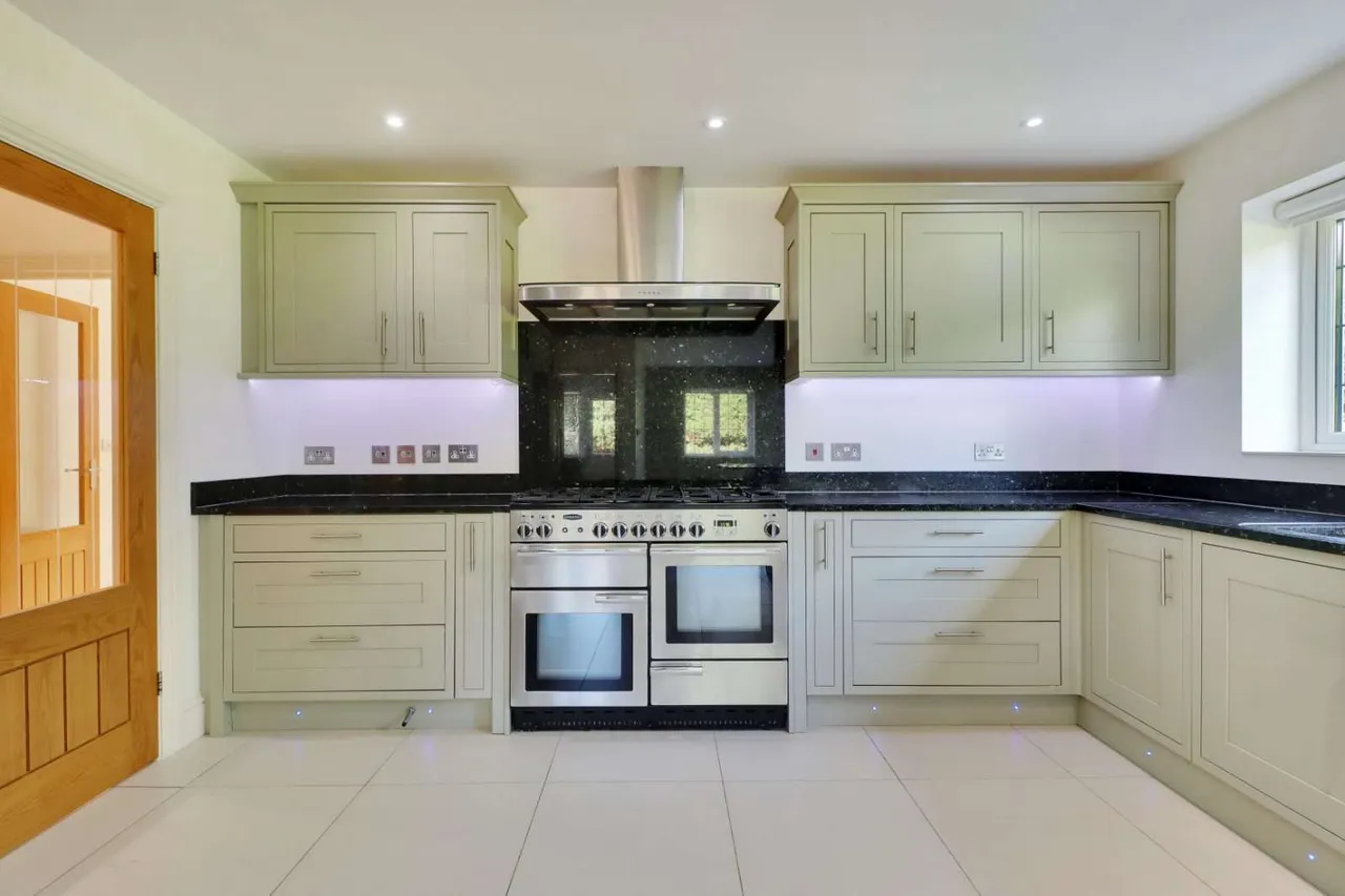 Park Road, Heathfield, TN21, photo 9