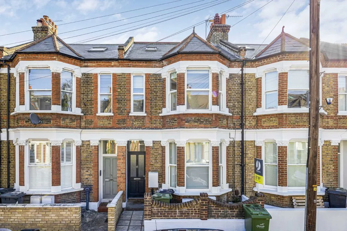 4 bed property to rent, Hubert Grove, SW9