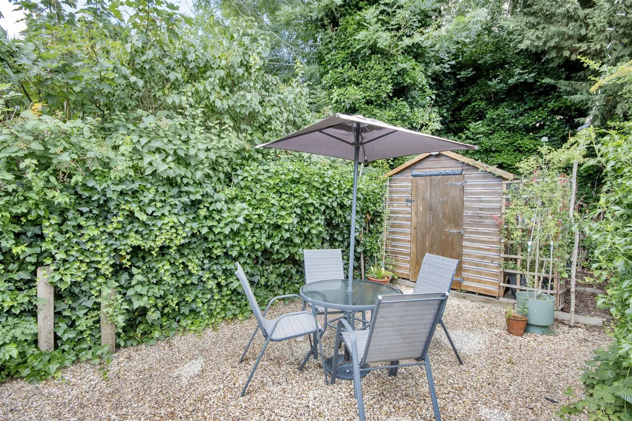 Mount Pleasant, Hildenborough, photo 13