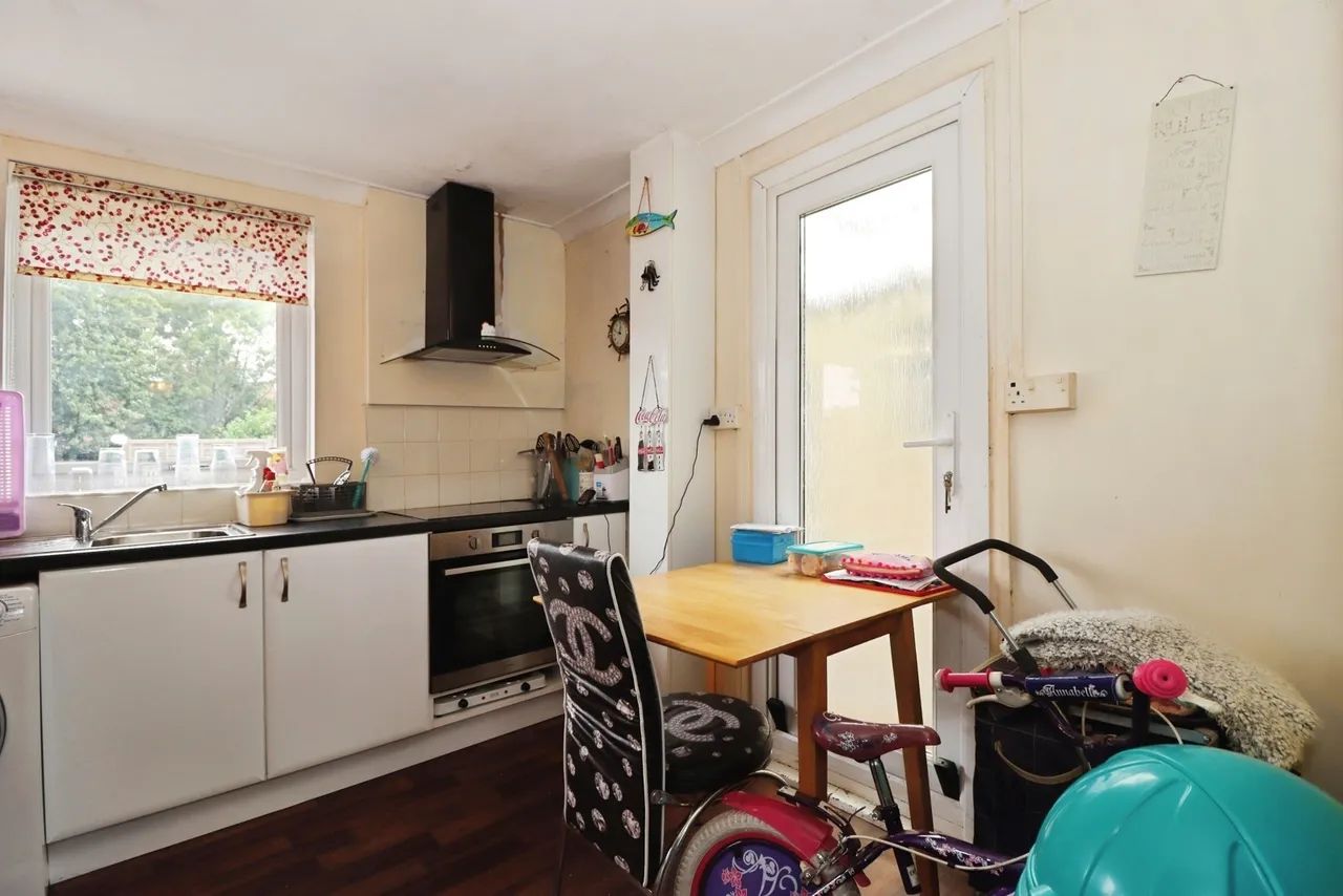 Queens Road, Cadbury Heath, Bristol, BS30, photo 9