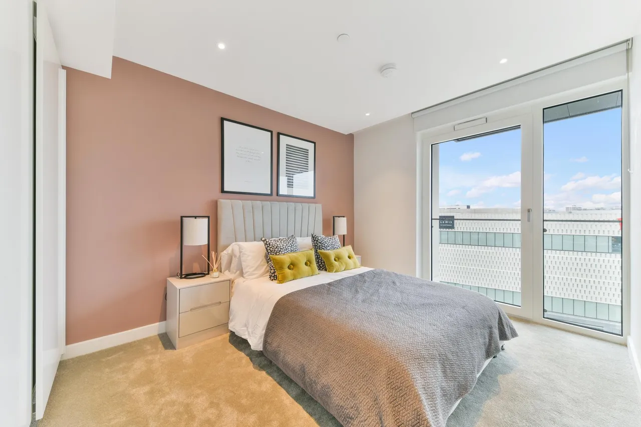 Lincoln Building, White City Living, W12, photo 4