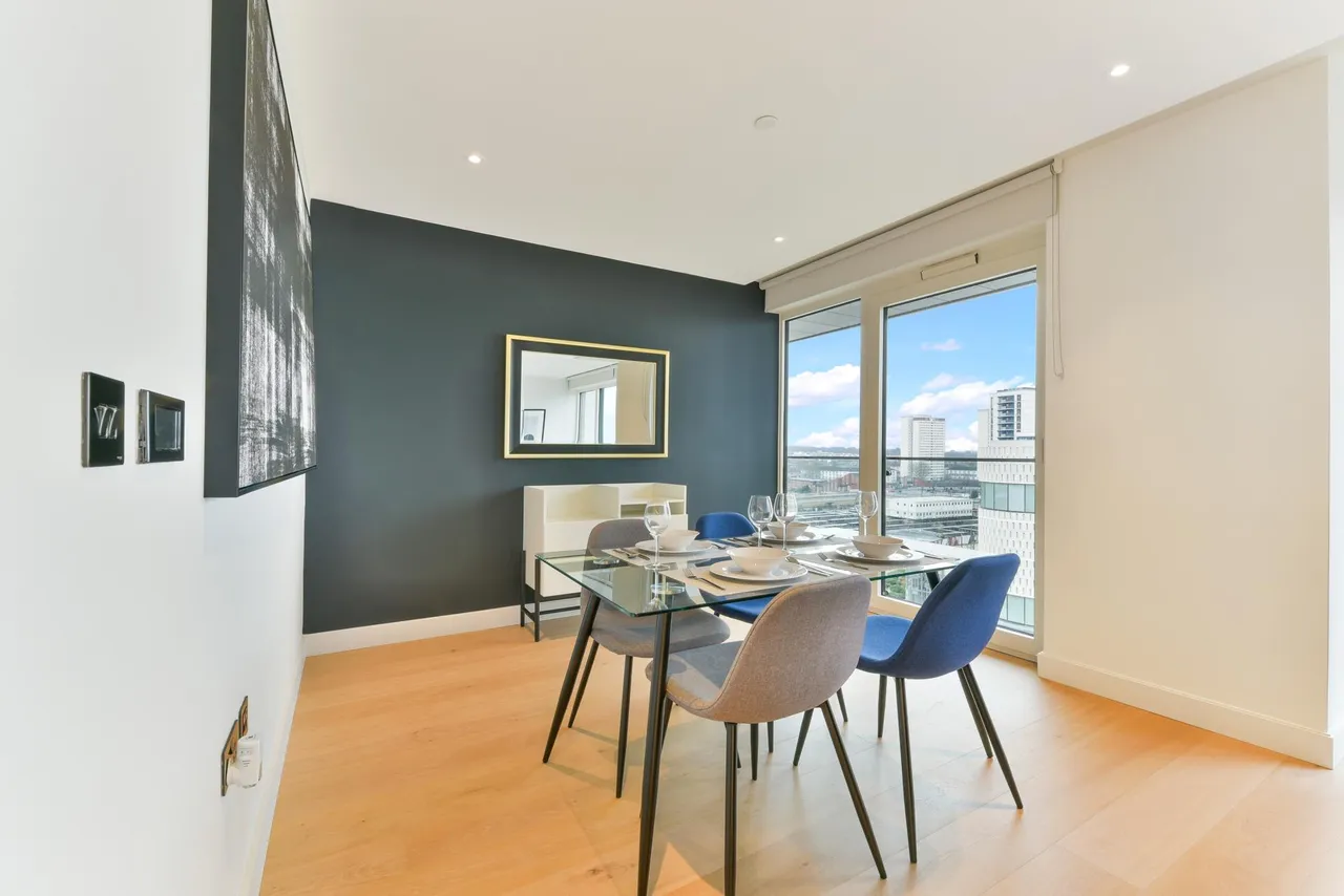 Lincoln Building, White City Living, W12, photo 6