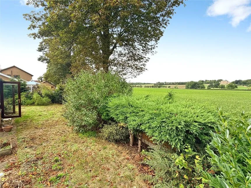 Valiant Gardens, Sprotbrough, South Yorkshire, DN5, photo 7