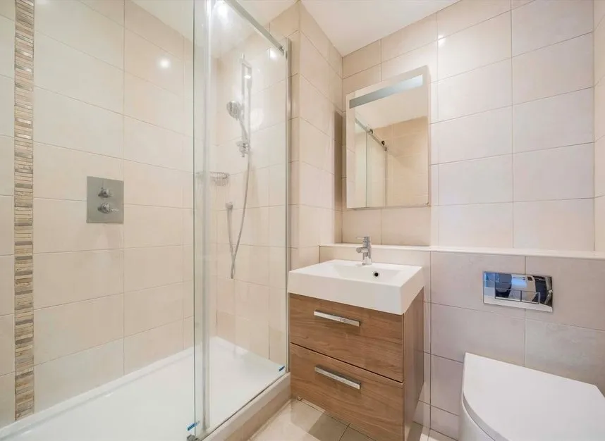 Lambs Conduit Street, Bloomsbury, WC1N, photo 5