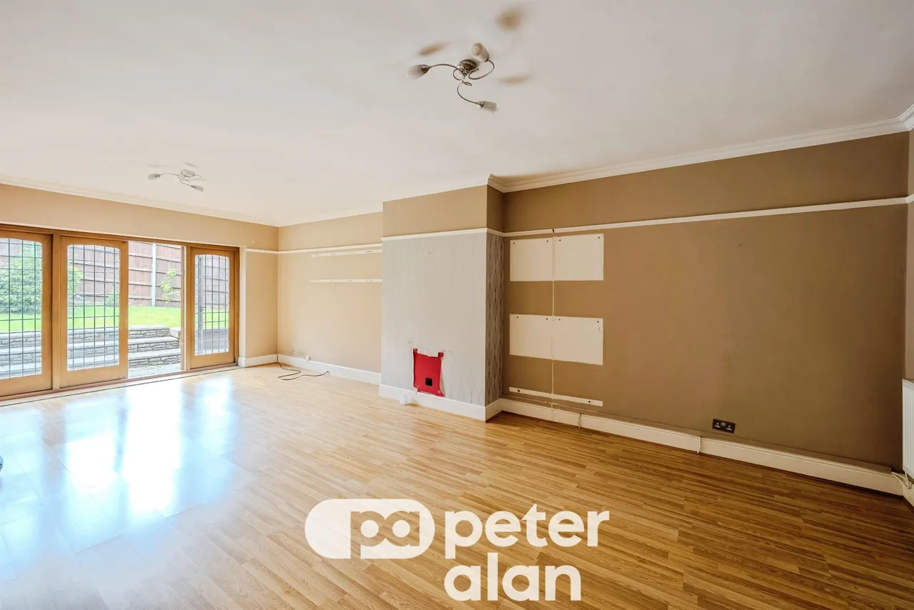 Old Langstone Court Road, Newport, NP18, photo 9