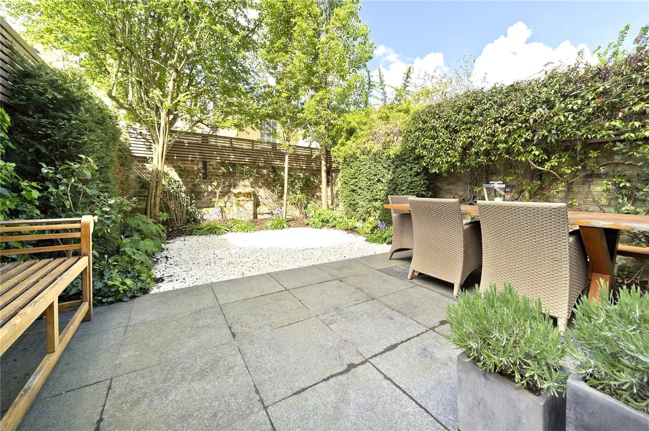 Hereford Road, London, W2, photo 4
