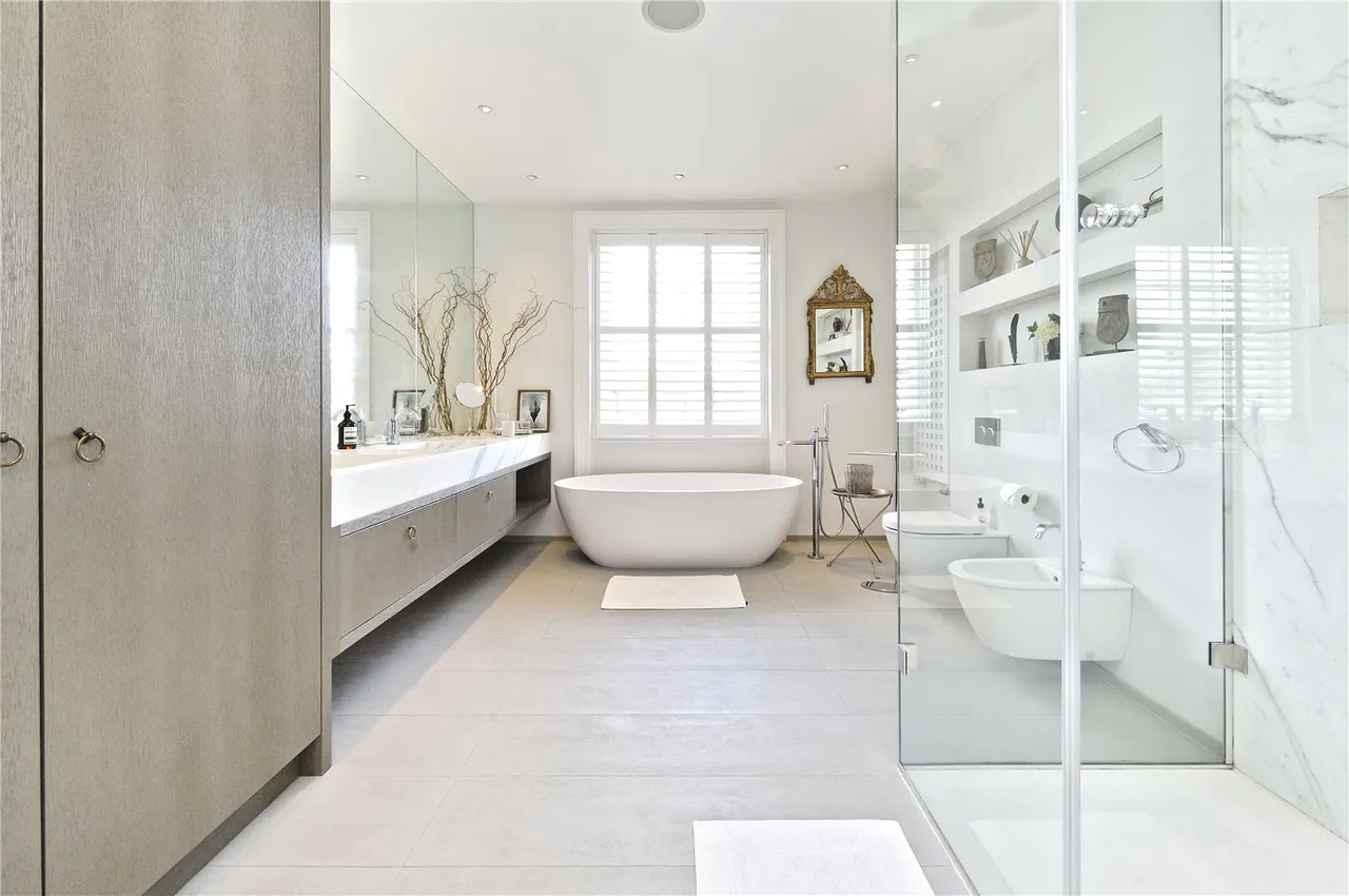 Hereford Road, London, W2, photo 8