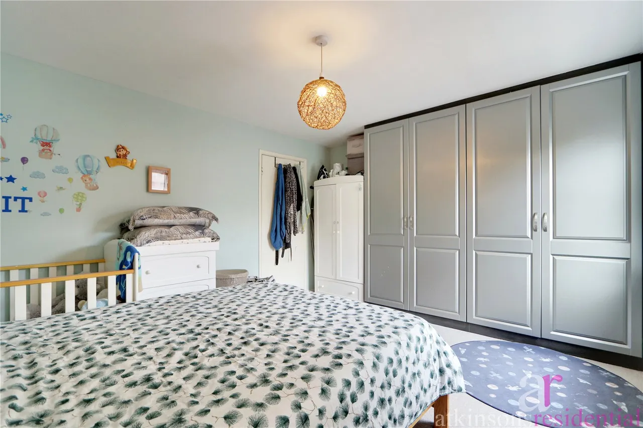 Burlington Road, Enfield, Middlesex, EN2 0LL, photo 12