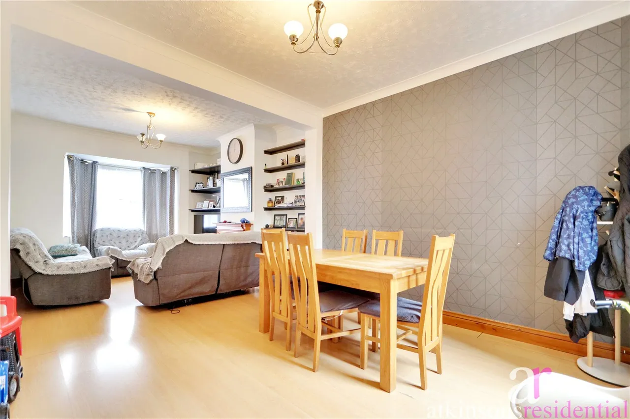 Burlington Road, Enfield, Middlesex, EN2 0LL, photo 4