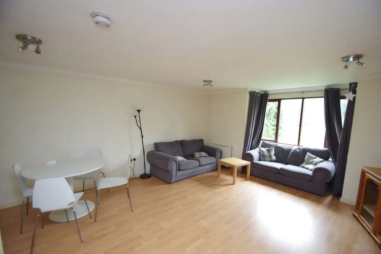 Flat 10, Savanna Court, Watford, photo 2