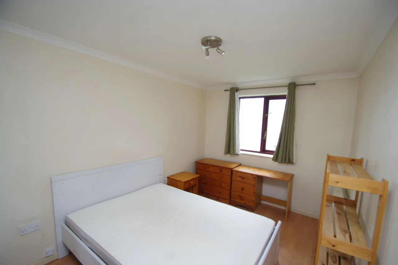 Flat 10, Savanna Court, Watford, photo 12