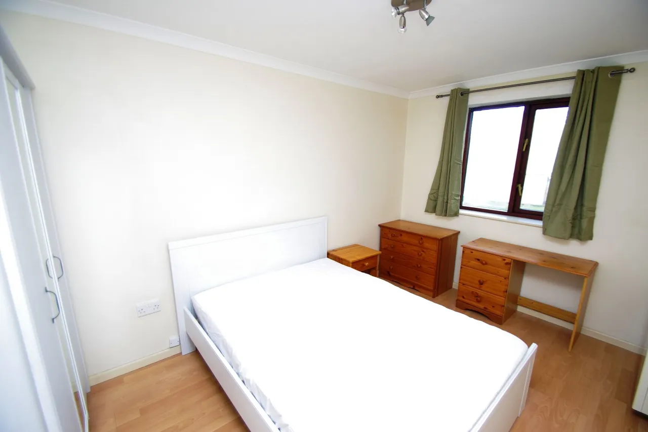 Flat 10, Savanna Court, Watford, photo 7
