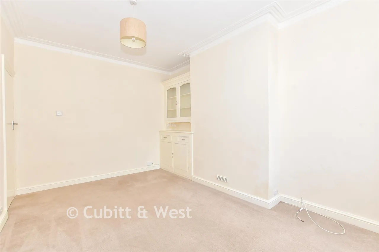 Inhurst Road, Portsmouth, PO2, photo 3